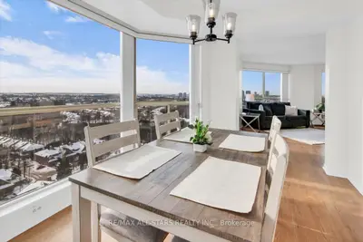 2155 Burnhamthorpe Road W 1809, Mississauga, ON L5L 5P4