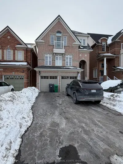 4568 Centretown Way Lower, Mississauga, ON L5R 0E2