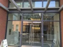 2212 Lake Shore Boulevard W 1901, Toronto W06, On M8v 1a4