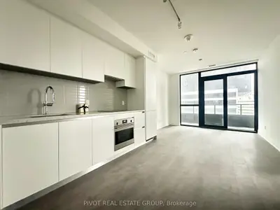 2 Erskine Road 1107, Mississauga, ON L5B 0S1