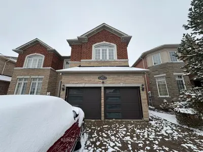 69 Saint Hubert Drive Lower, Brampton, ON L6P 1Y5