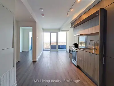 448 Burnhamthorpe Road W 1208, Mississauga, ON L5B 0R4