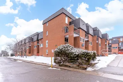1455 Williamsport Drive 333, Mississauga, ON L4X 2T5