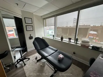 86 Guided Court 203 - 2, Toronto W10, ON M9V 4K6