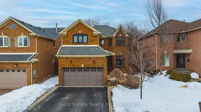 1034 Old Oak Drive Basement, Oakville, On L6m 3k5