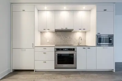 858 Dupont Street 339, Toronto W02, ON M6G 0C1