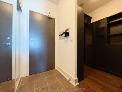 223 Webb Drive 1503, Mississauga, ON L5B 0E8