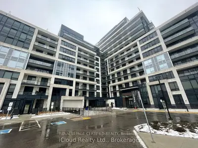 395 Dundas Street 835, Oakville, On L6m 4m2