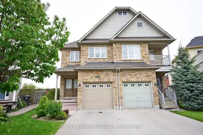 6612 Blackheath Ridge, Mississauga, ON L5W 1Z7