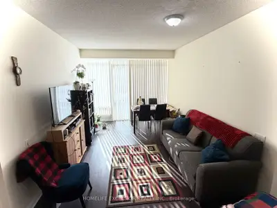 15 Windermere Avenue 2411, Toronto, On M6s 5a2