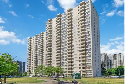 340 Dixon Road 513, Toronto W09, On M9r 1t1