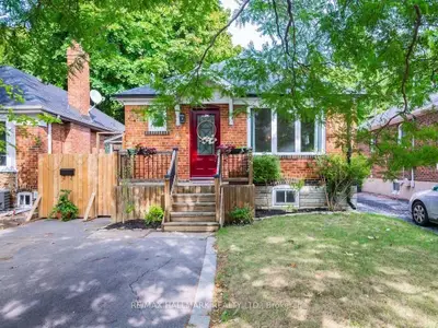 1191 Islington Avenue Main Floor, Toronto W07, ON M8Z 4S8