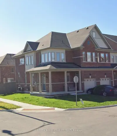 360 Robert Parkinson Drive UPPER UNIT, Brampton, ON L7A 4E3