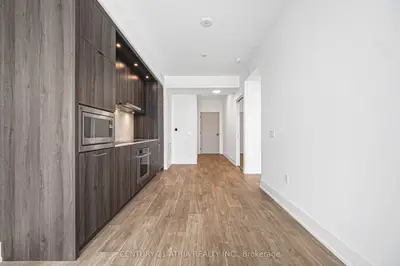 858 Dupont Street 344, Toronto W02, ON M6G 0C1