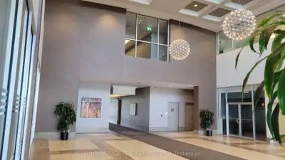 218 Export Boulevard 407, Mississauga, On L5s 1y4