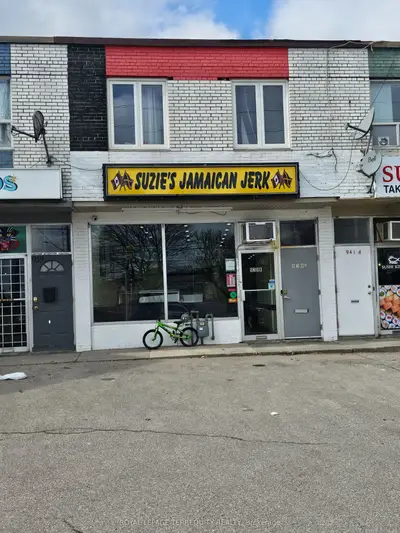 939 Lakeshore Road E, Mississauga, On L5e 1e3