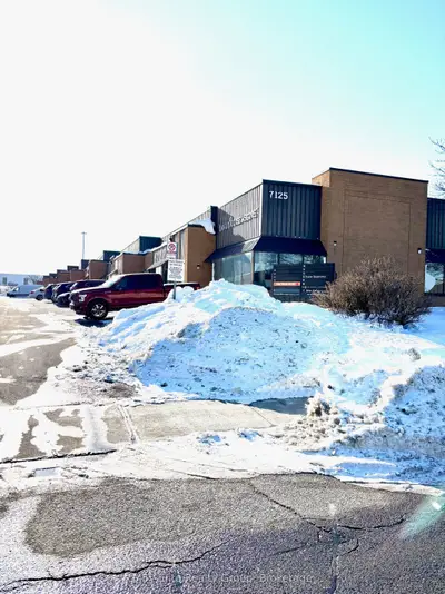 7125 Pacific Circle 9, Mississauga, On L5t 2a5