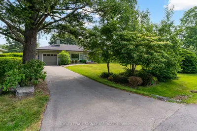 383 Maplehurst Avenue, Oakville, On L6l 4y3