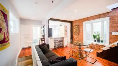 184 Franklin Avenue Unit 2, Toronto W02, On M6p 3y8