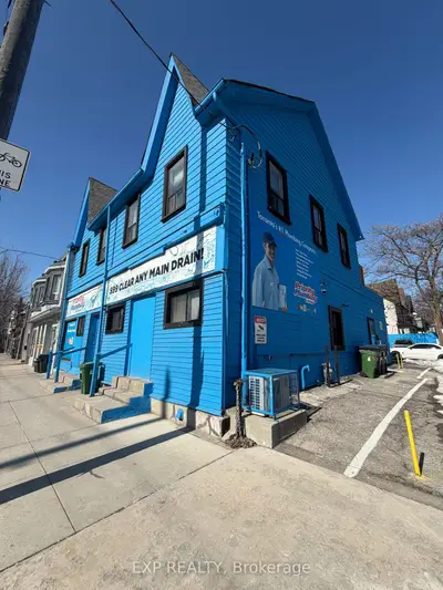 1594 Dupont Street 6, Toronto W02, ON M6P 3S7