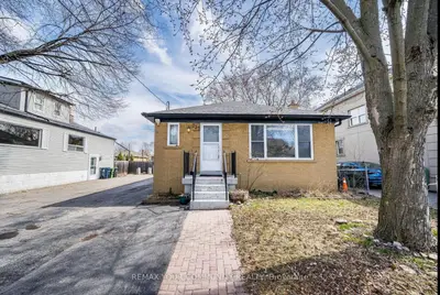 233 Beta Street Upper, Toronto, On M8w 4h7