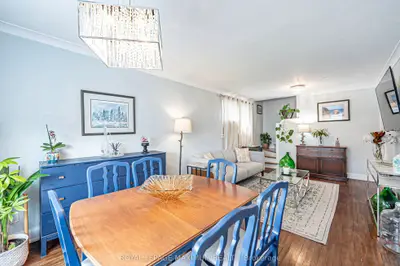 2113 Keele Street, Toronto W04, ON M6M 3Z3