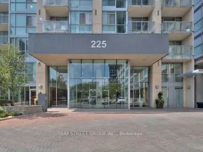 225 Webb Drive 3302, Mississauga, On L5b 4p2