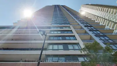 2212 Lake Shore Boulevard W 1103, Toronto W06, On M8v 0c2