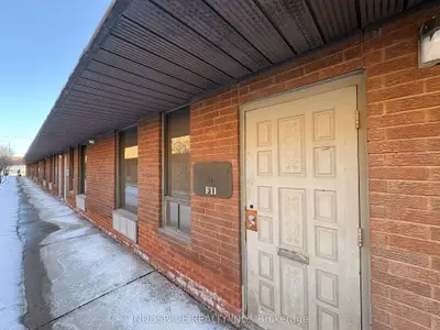 1585 Britannia Road E # F11, Mississauga, ON L4W 2M4