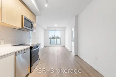4365 Bloor Street W 714, Toronto W08, ON M9C 1R3