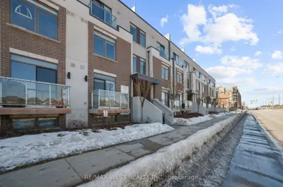 3078 Sixth Line 321, Oakville, On L6m 1p8