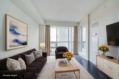 510 Curran Place 2410, Mississauga, On L5b 0j8