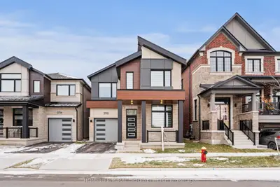 3118 Travertine Drive, Oakville, ON L6M 5N8