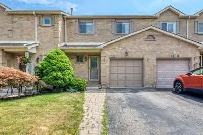 1226 Cottonwood Crescent, Oakville, ON L6M 2W6