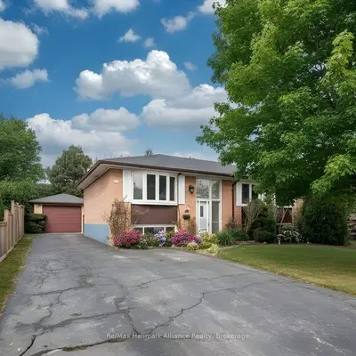 543 Pinegrove Road, Oakville, On L6k 2c2