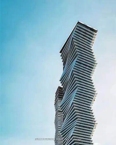 3900 Confederation Parkway 416, Mississauga, On L5b 0m3
