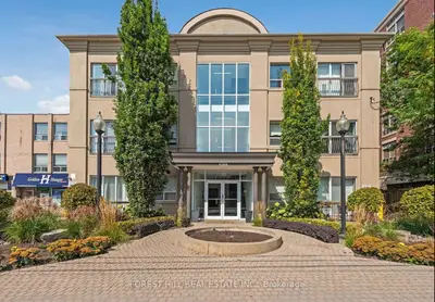 4198 Dundas Street W 207, Toronto W08, ON M8X 1Y6