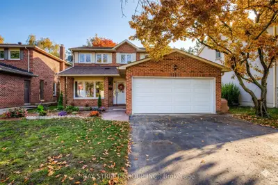 1783 Fifeshire Court, Mississauga, ON L5L 2T3