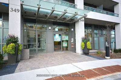 349 RATHBURN Road W 217, Mississauga, ON L5B 0G9