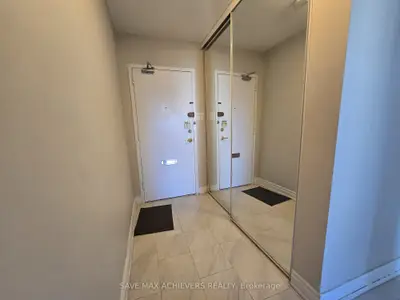 1455 Lawrence Avenue W 1004, Toronto W04, On M6l 1b1