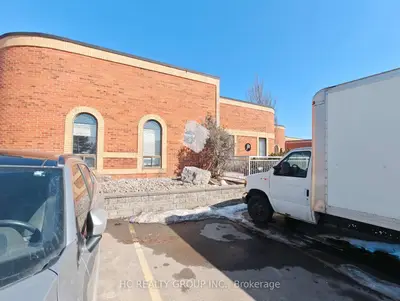 1200 Aerowood Drive 5, Mississauga, ON L4W 2S7