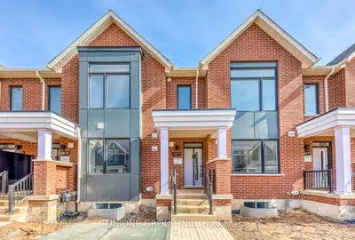 3271 Crystal Drive, Oakville, ON L6M 5S9