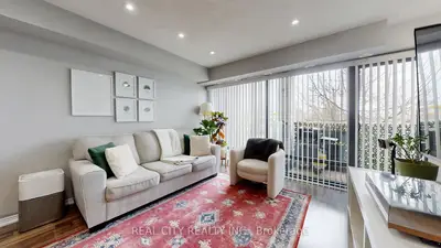 142 Widdicombe Hill Boulevard 511, Toronto, On M9r 0a9