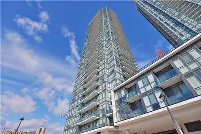4099 Brickstone Mews 2208, Mississauga, ON L5B 0G2