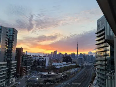 38 Joe Shuster Way 1025, Toronto W01, ON M6K 0A5