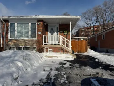 7365 Drifton Crescent, Mississauga, ON L4T 1W4