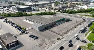 36 Rutherford Road S 2, Brampton, ON L6W 3J5