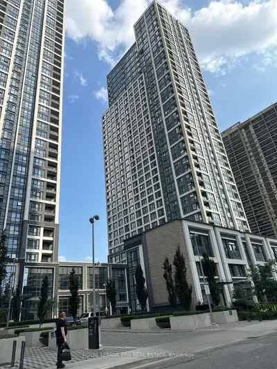 9 Mabelle Avenue 2721, Toronto W08, ON M8V 0C7