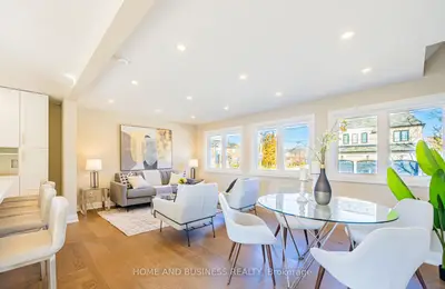 1326 Meredith Avenue, Mississauga, ON L5E 2E7