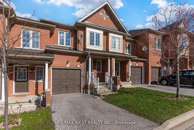 7360 Zinnia Place 77, Mississauga, On L5w 2a4